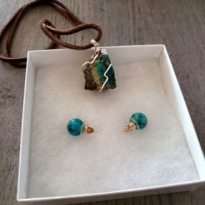 Beautiful Malachite Stone Pendant.